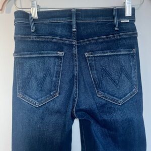 MOTHER The Hustler Ankle Fray Jeans Size 26